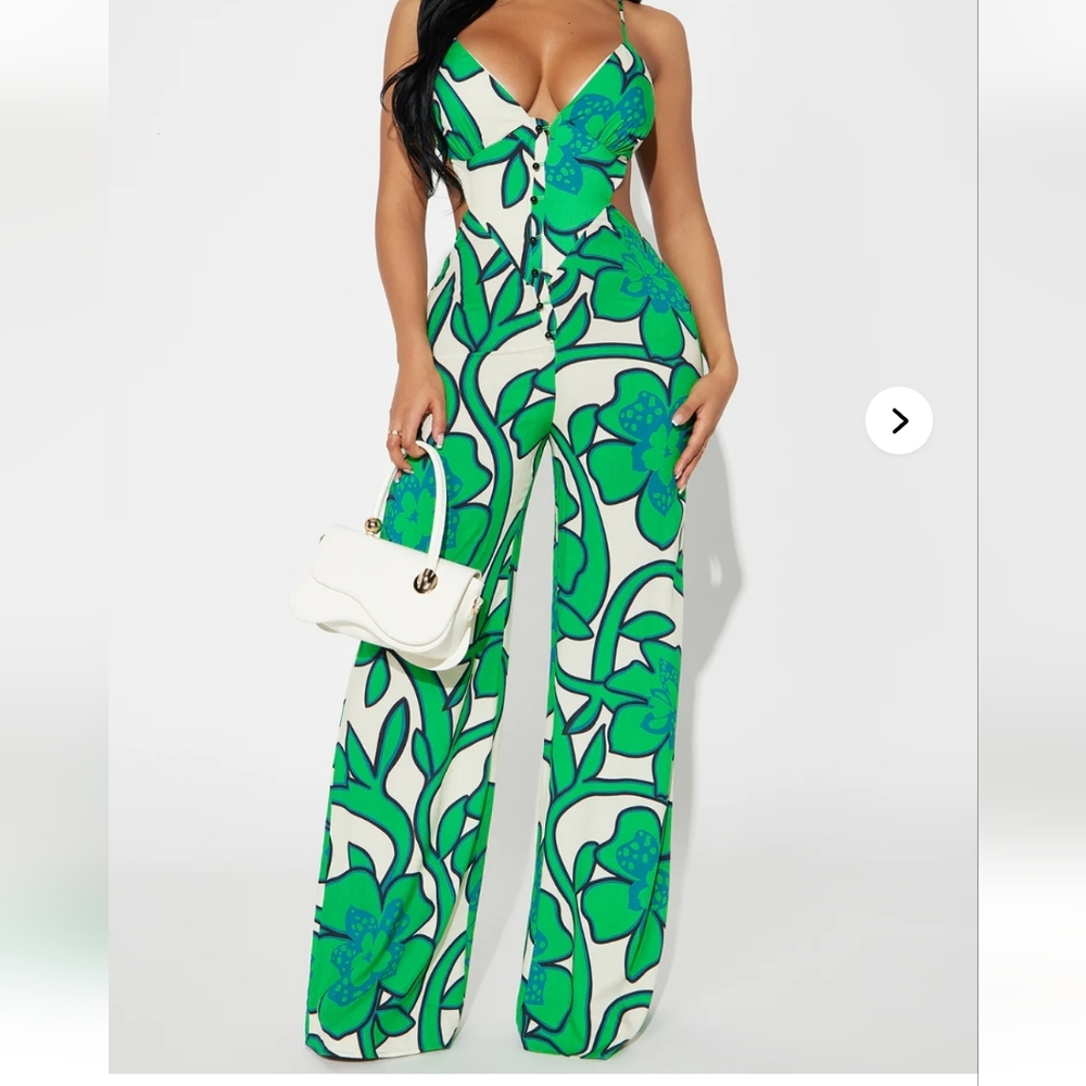 NWT Floral Green Jumpsuit Size XL